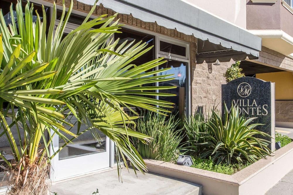 ヴィラモンテスホテル 写真