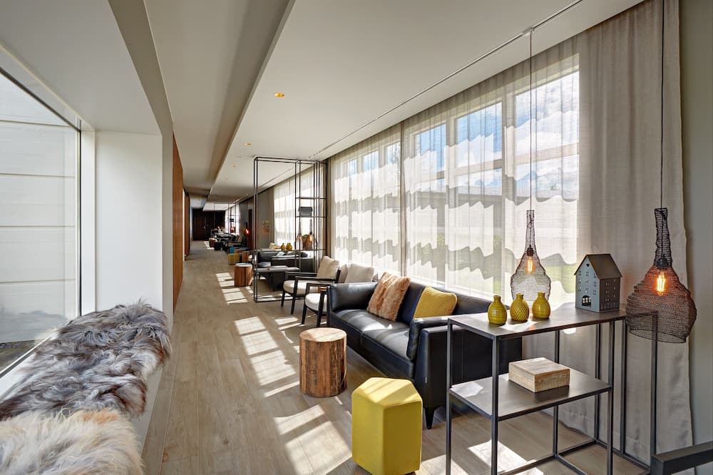 ホテル クロイストゥル 写真