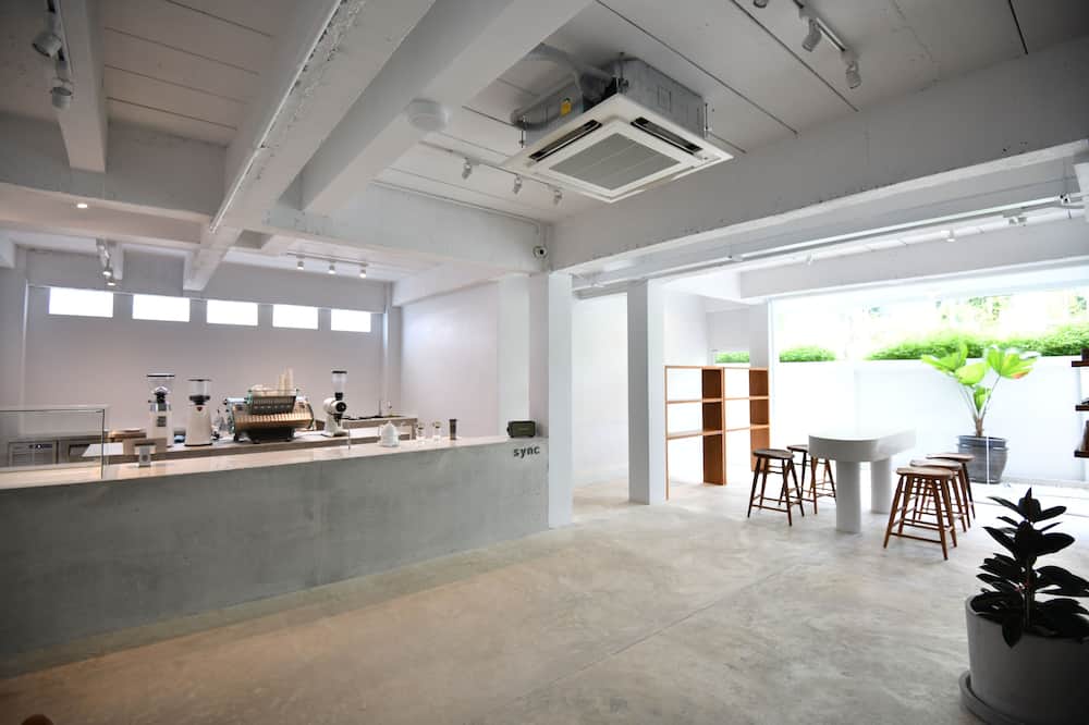 アット カマラ ホテル 写真