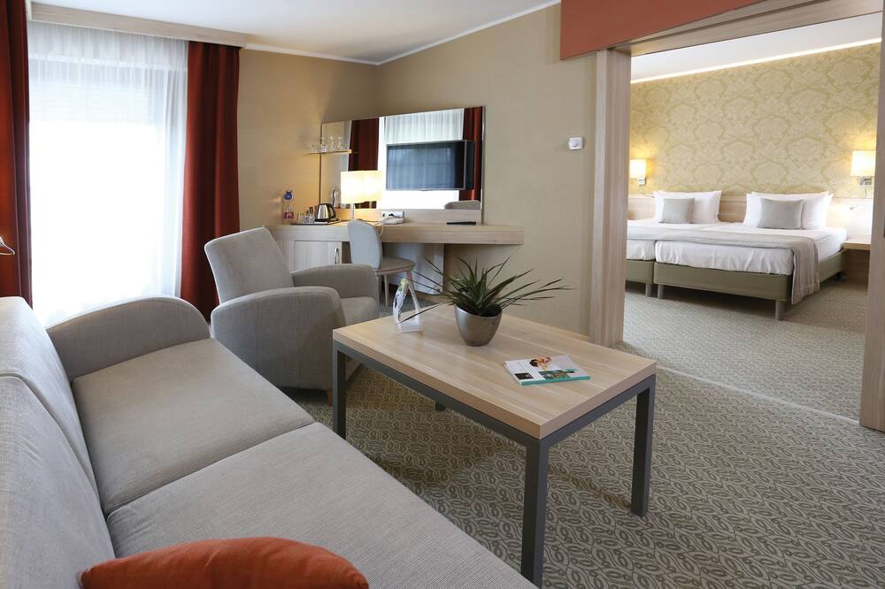 エンサナ サーマル アクア 写真