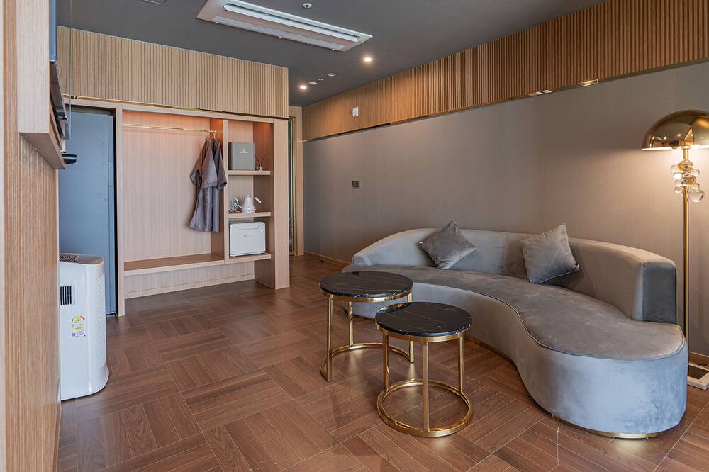 Grand Bern Hotel 写真