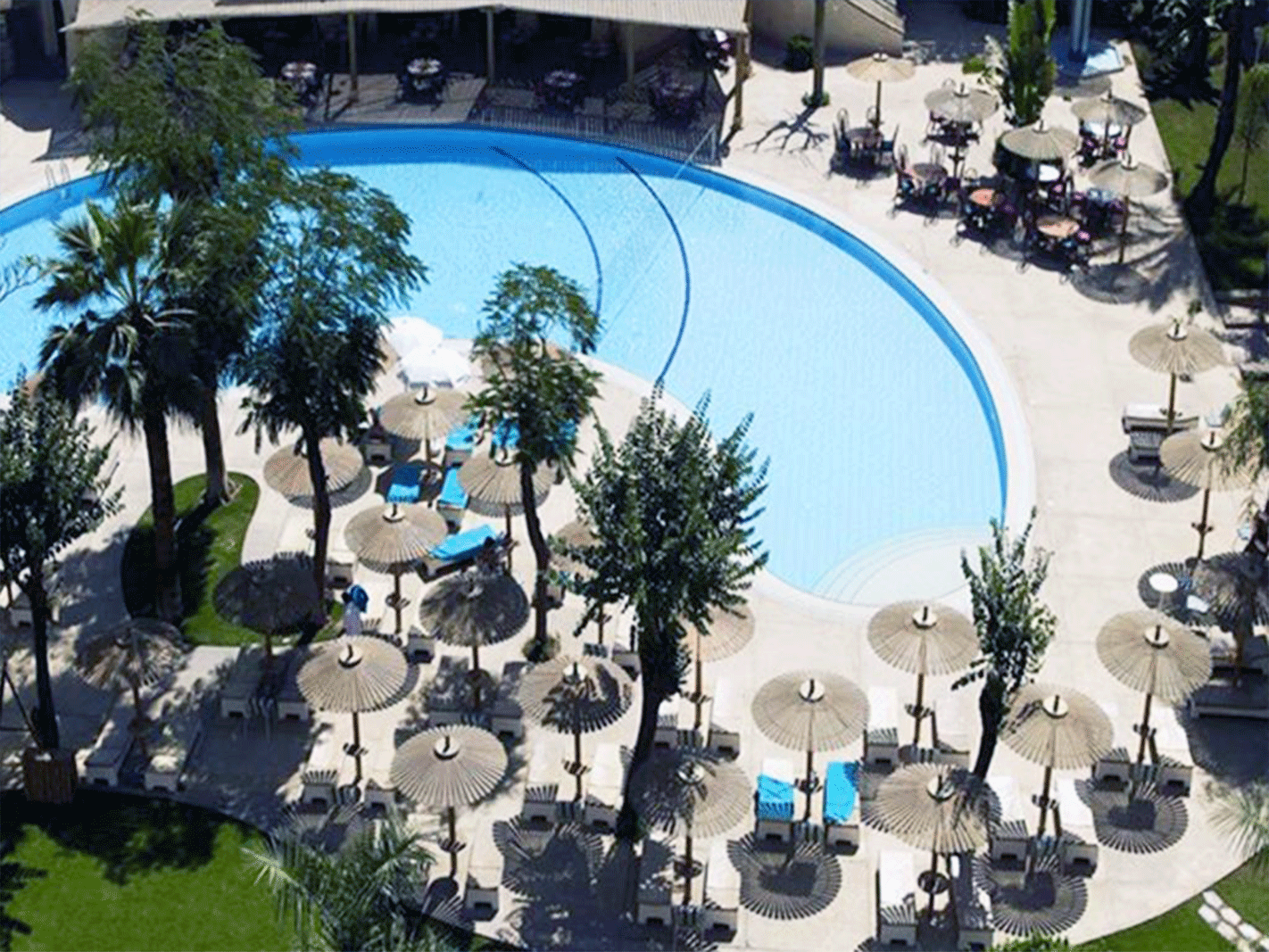 アラカン イータベ ルクソール ホテル 写真