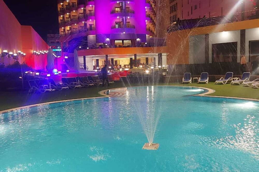 ロータス ルクソール ホテル 写真