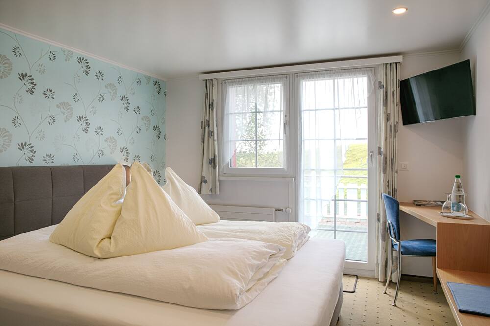 ガストホフ フローヘ オシット 写真