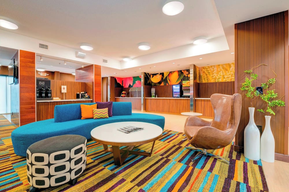 フェアフィールド イン & スイート グリーンビル シンプソンズヴィル 写真