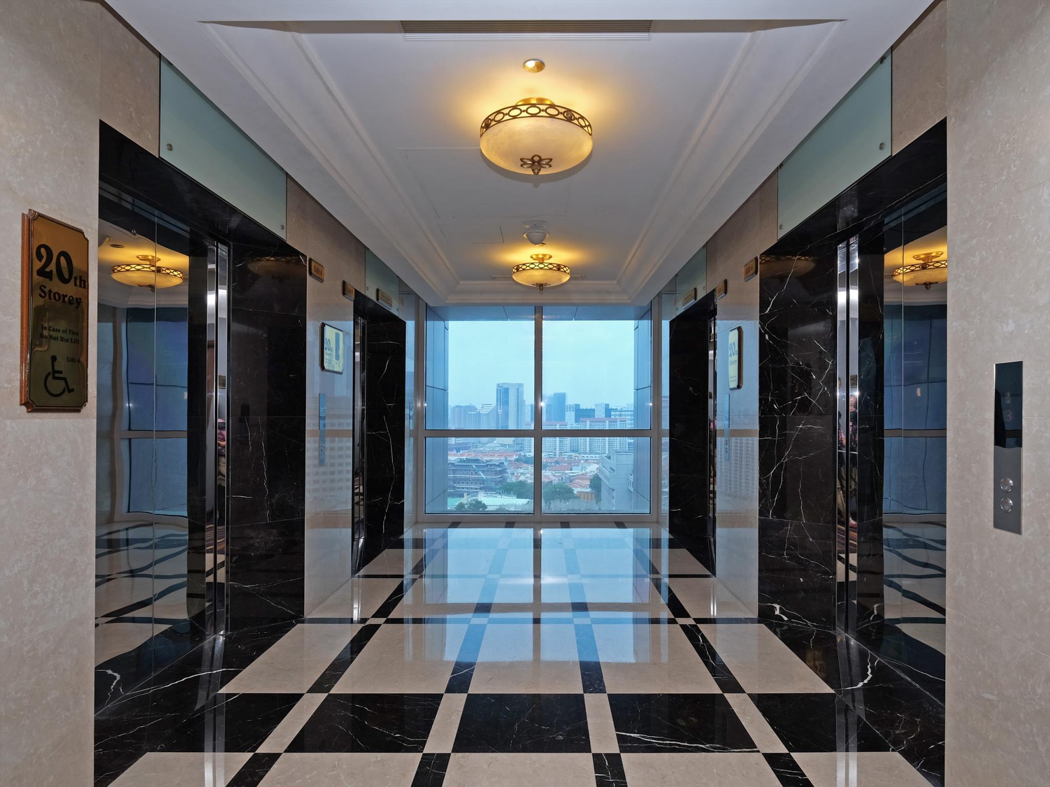 オーキッド ホテル 写真