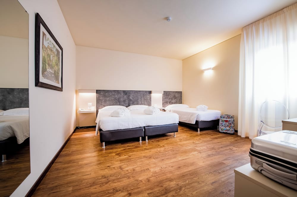 Astoria Palace Hotel 写真