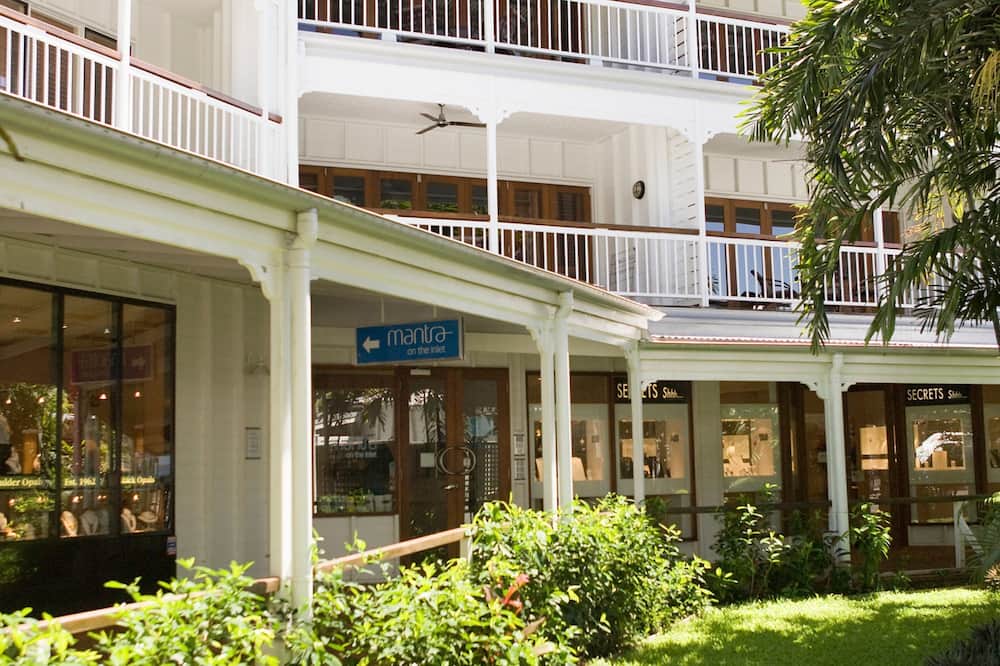 マントラ オン ザ インレット ポート ダグラス 写真