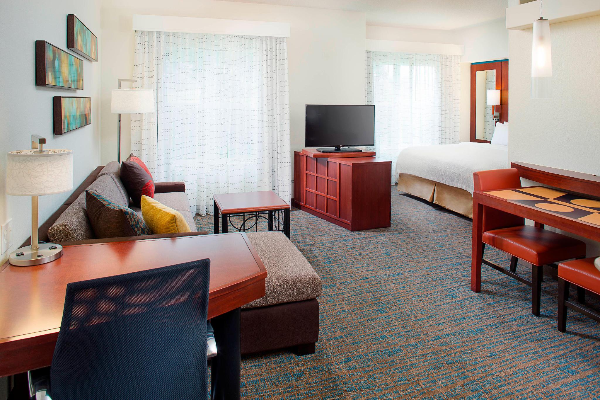 Residence Inn by Marriott Roanoke Airport 写真