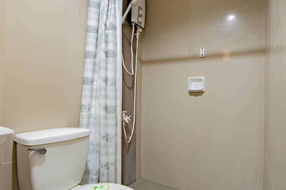 OYO 707 908 サリナス スイーツ 写真