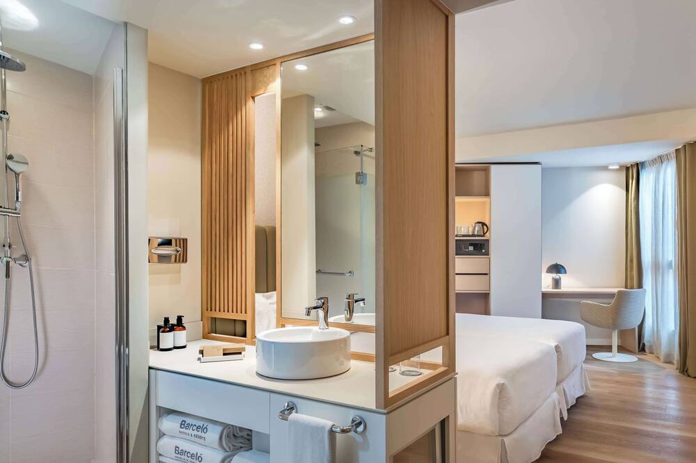 バルセロ ビルバオ ネルビオン ホテル 写真