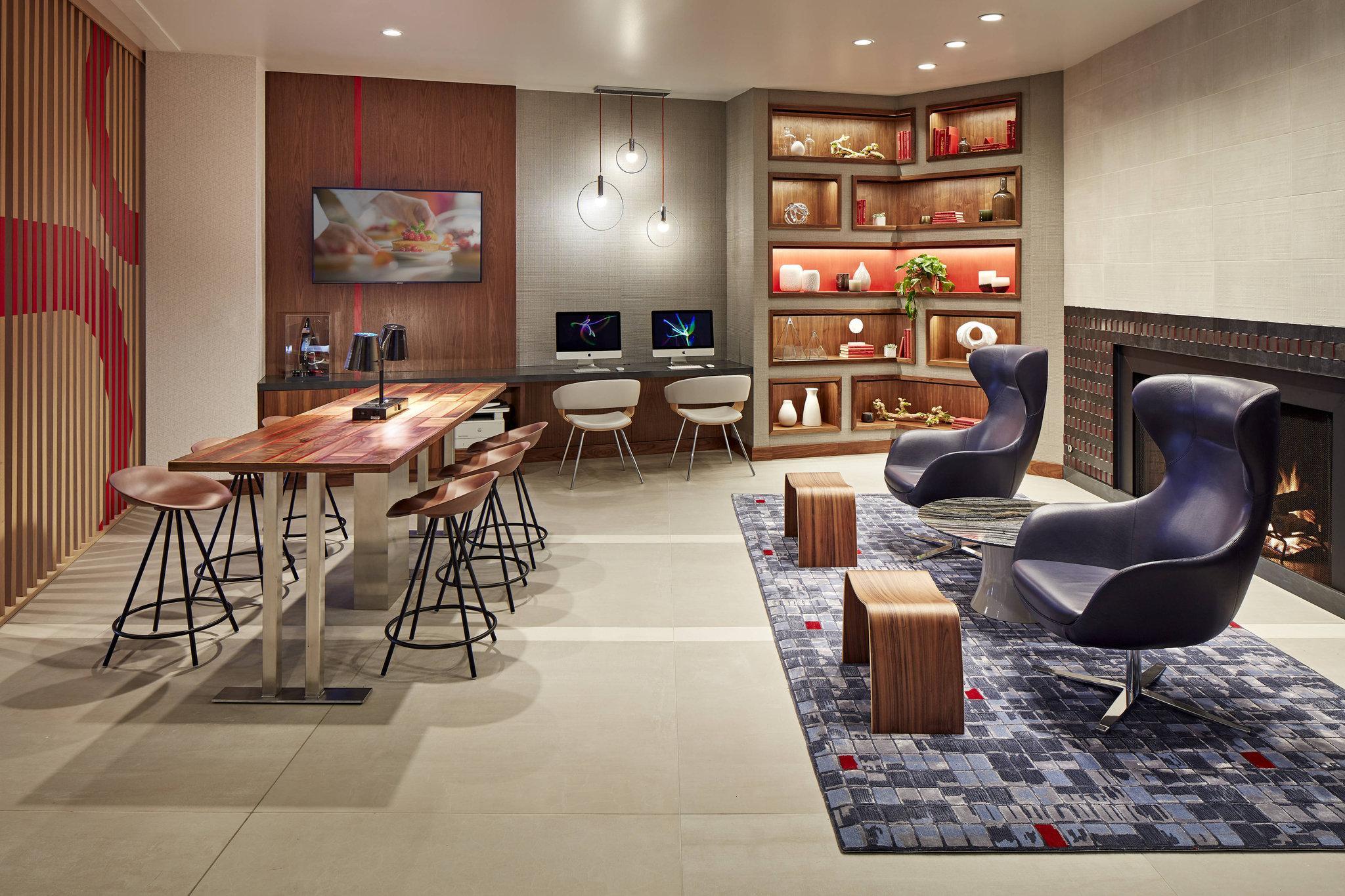 San Mateo San Francisco Airport 写真