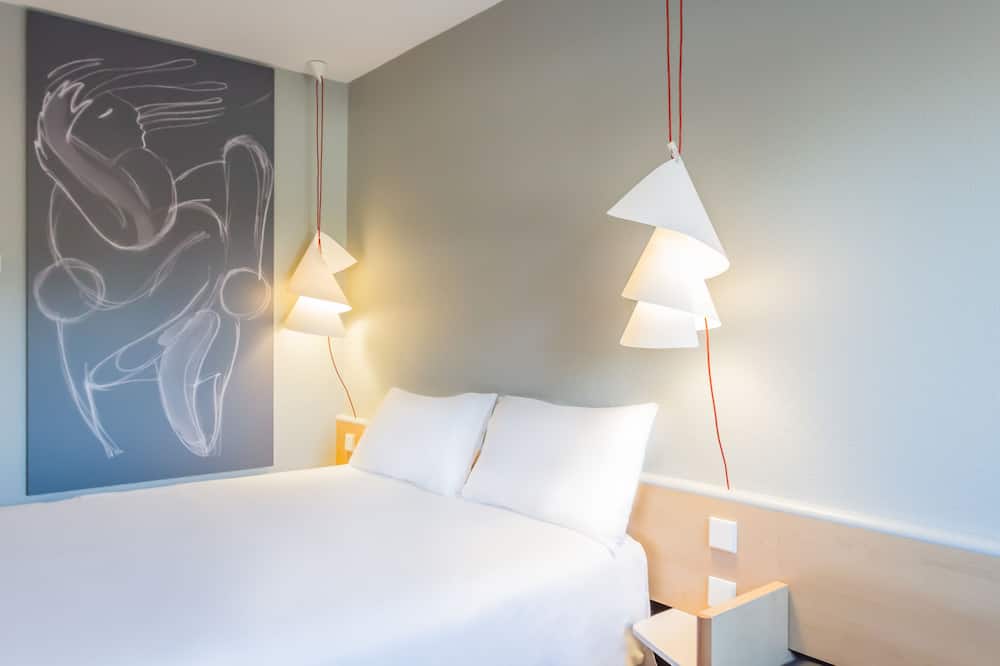 イビス ポルト サン ジョアン 写真