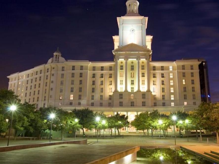 サザン サン ザ カリナン 写真