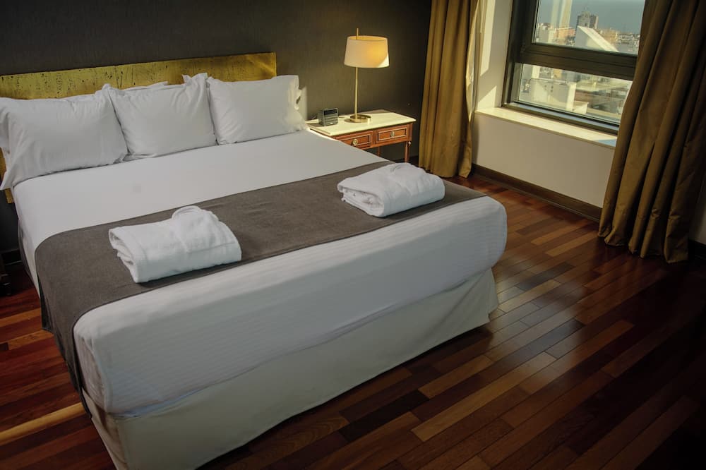 ラディソン モンテビデオ ビクトリア プラザ ホテル 写真