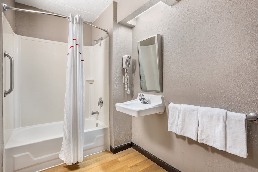 レッド ルーフ イン ティントン フォールズ - ジャージー ショア 写真