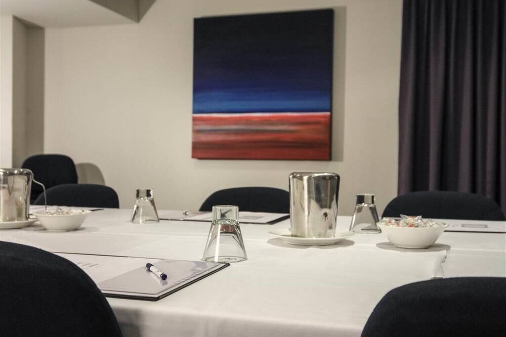 イーストパーススイーツホテル 写真