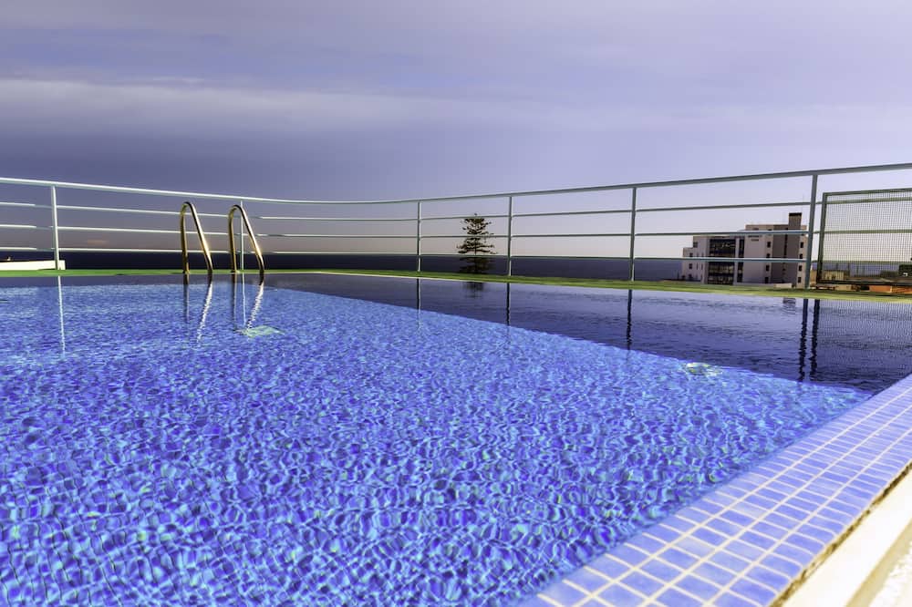 アパートホテル インペラティツ 写真