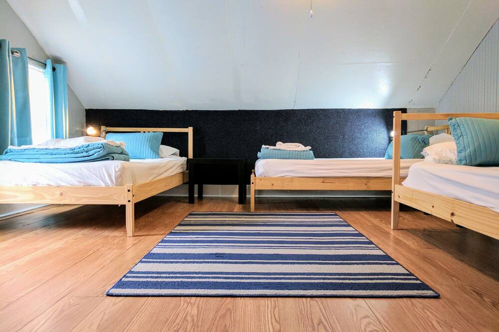 ザ ウェイフェアリング バックアイ ホステル 写真