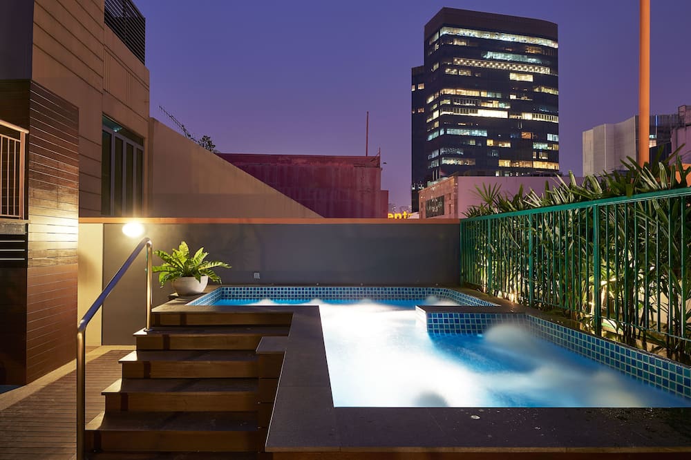 ホテル ベンクーレン アット ホンコン ストリート 写真