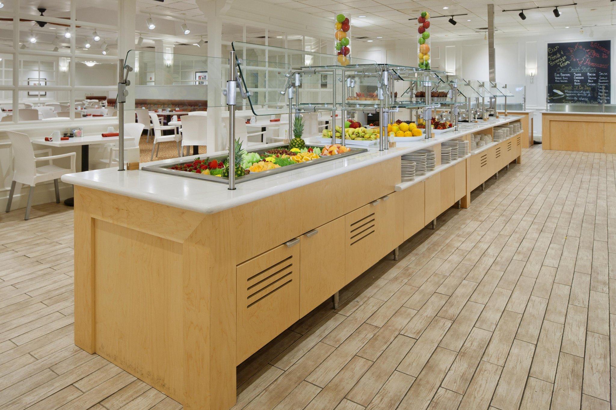 ダブルツリー バイ ヒルトン ホテル アット ジ エントランス トゥ ユニバーサル オーランド 写真