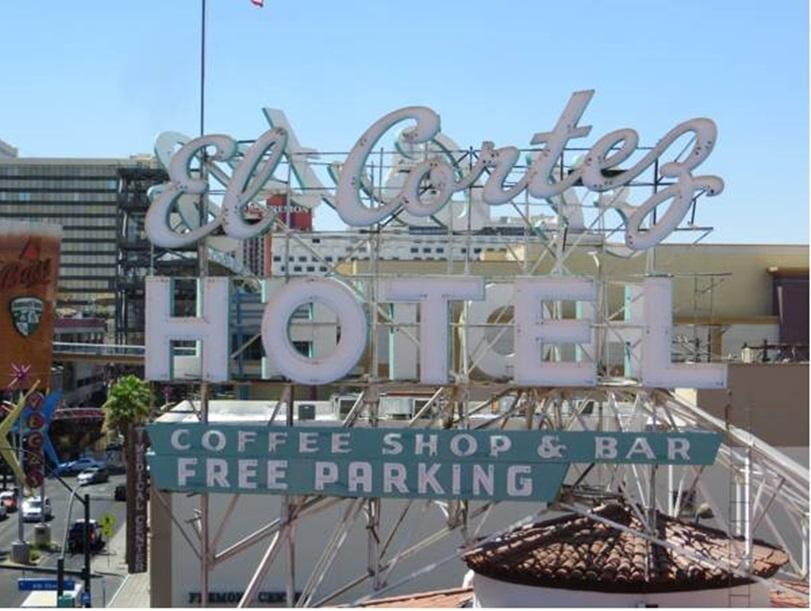 エル コルテス ホテル Y カジノ 21 アンド オーバー オンリー 写真