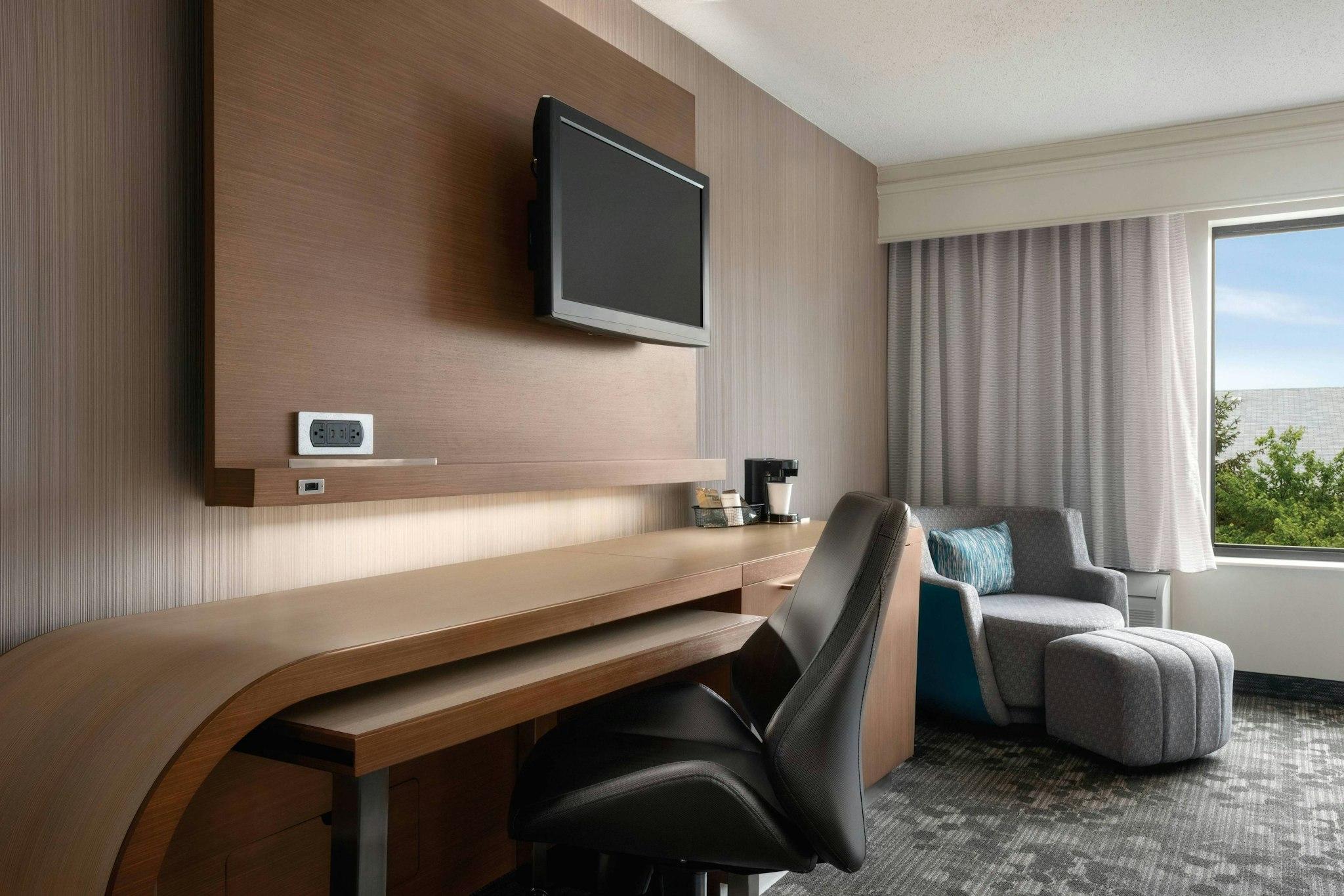 Courtyard by Marriott Dayton North 写真