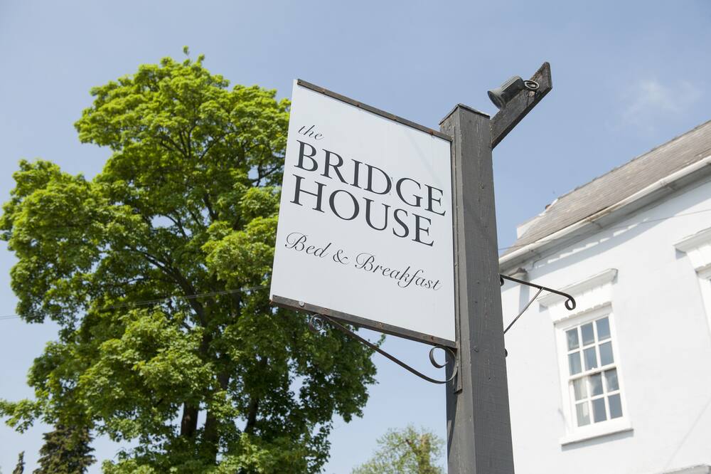 The Bridge House 写真