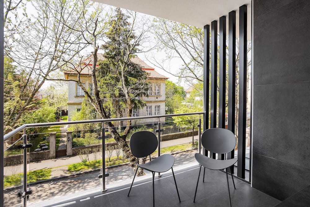 イコニック スパ パンツィオ 写真