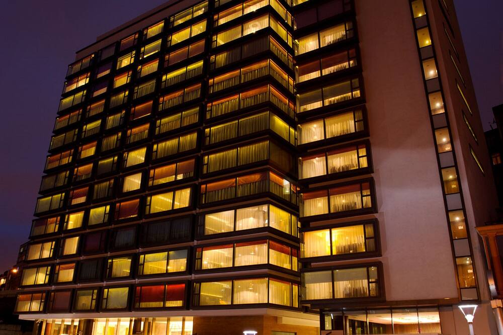 クラウンプラザ イスタンブール ハルビエ バイ IHG 写真