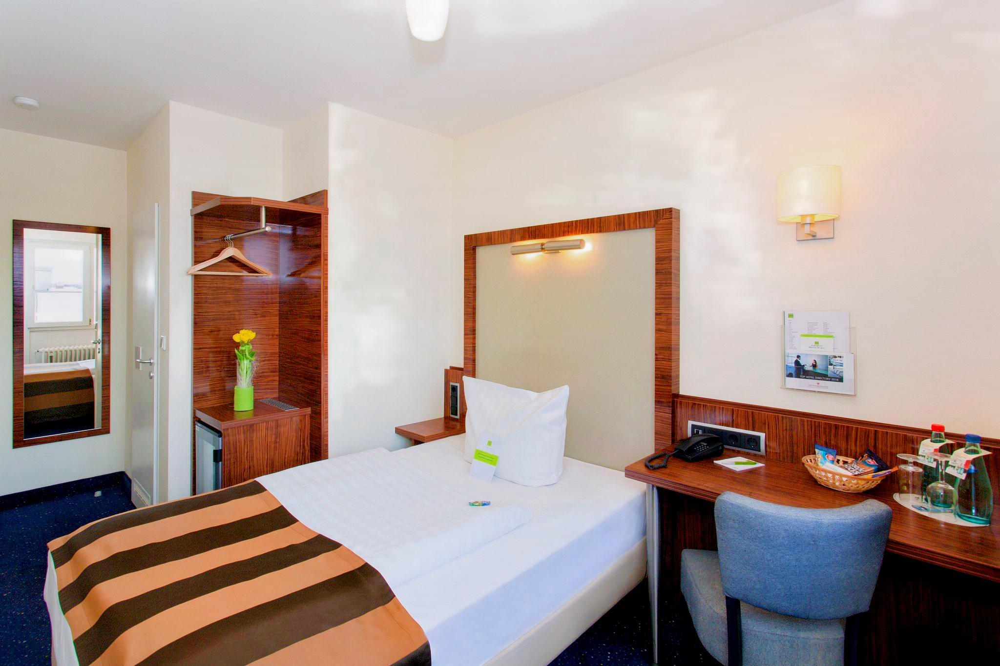 ホテル スカラ フランクフルト シティ センター 写真