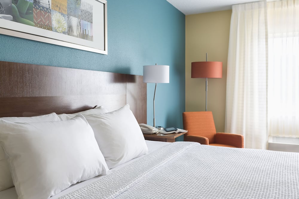 フェアフィールド イン & スイーツ シャイアン 写真