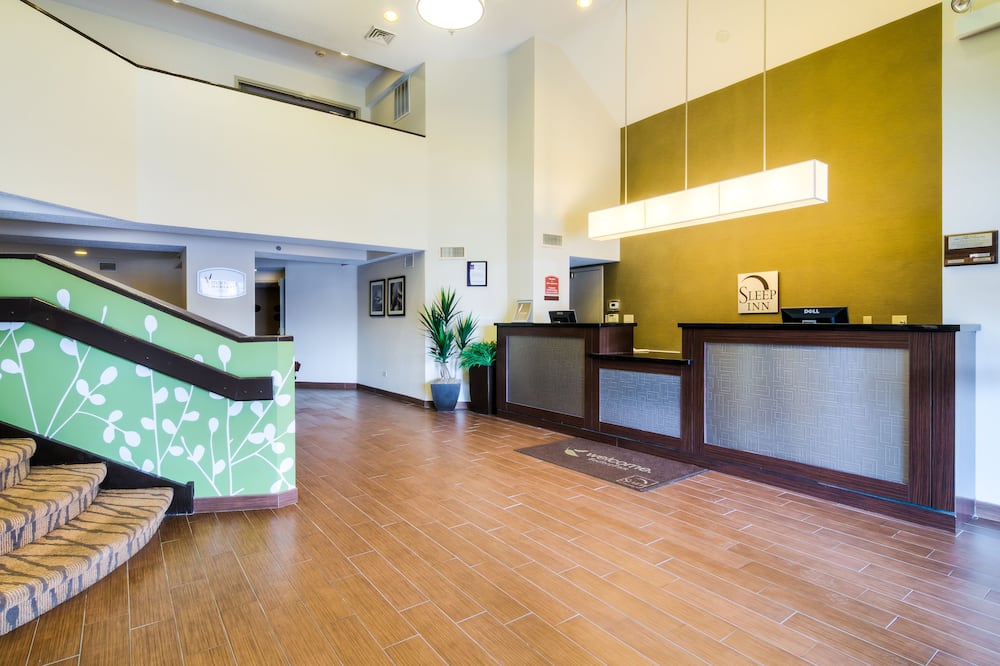 スリープイン ミッドウェイ エアポート ベッドフォード パーク 写真