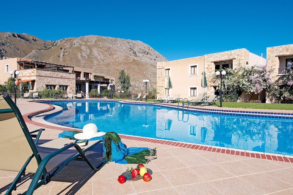 アレティ ホテル 写真