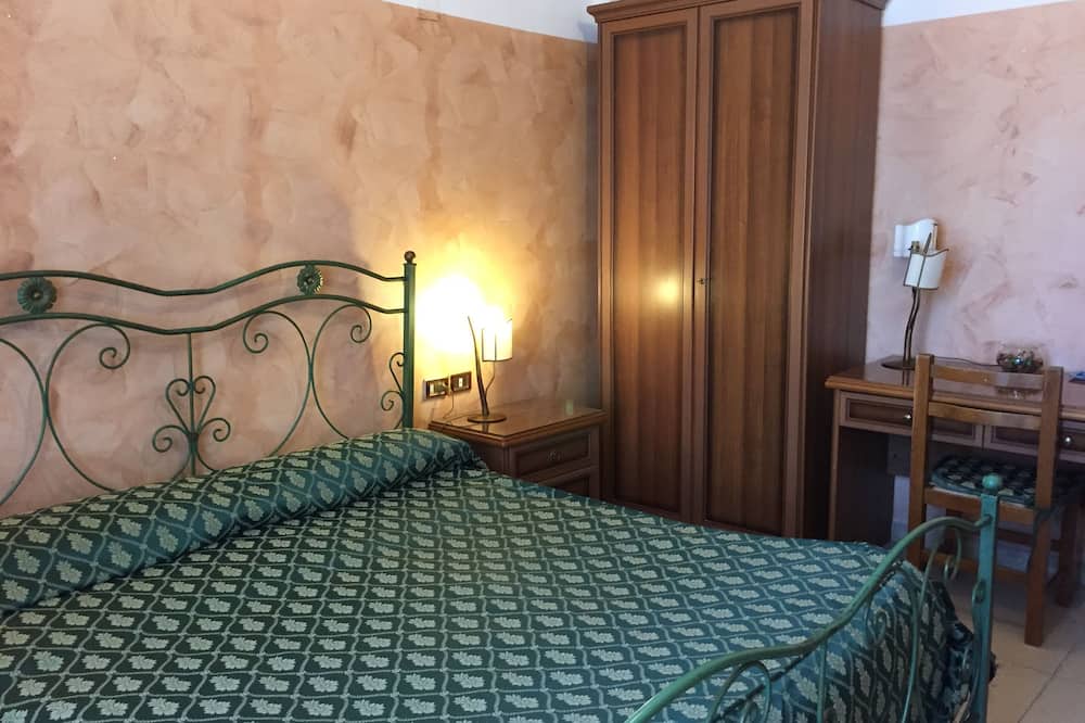 ホテル チェントラーレ ヨーロッパ 写真