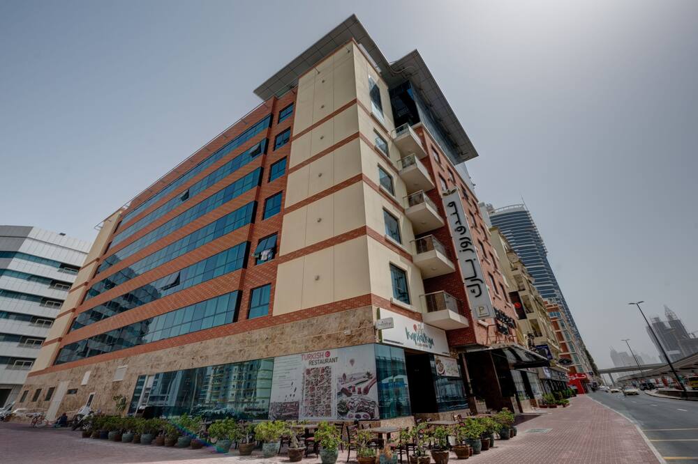 ローズ パーク ホテル アル バーシャ 写真