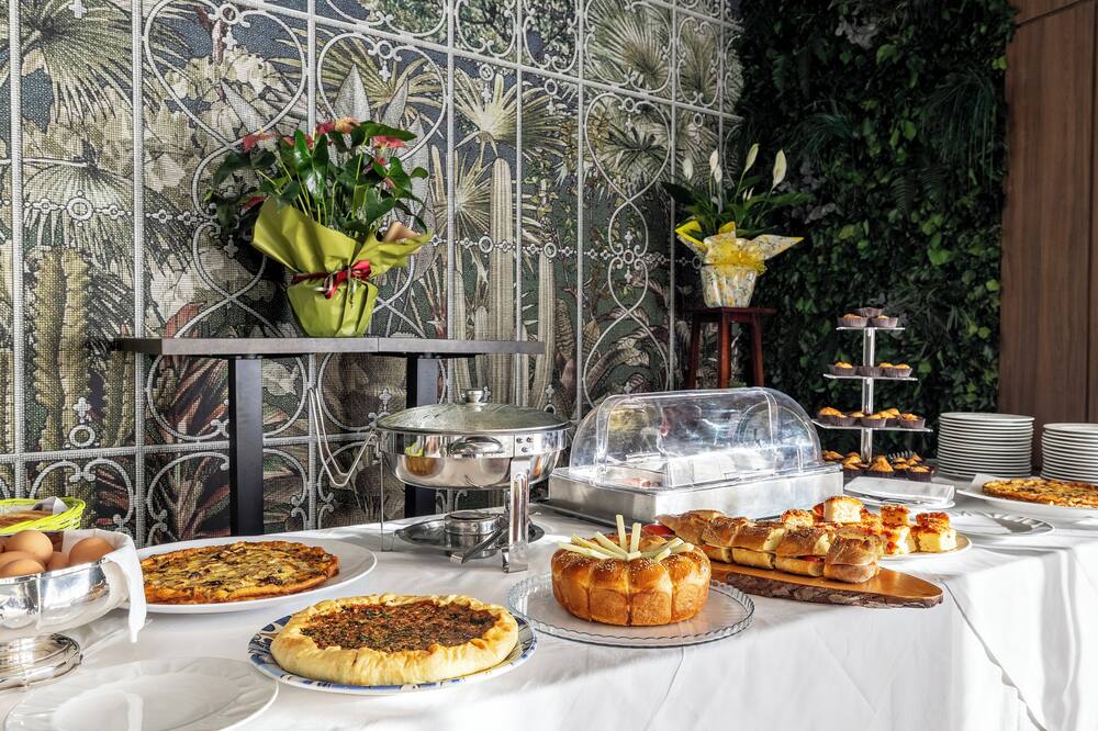 ヴェネレ ディ エリーチェ リゾート 写真