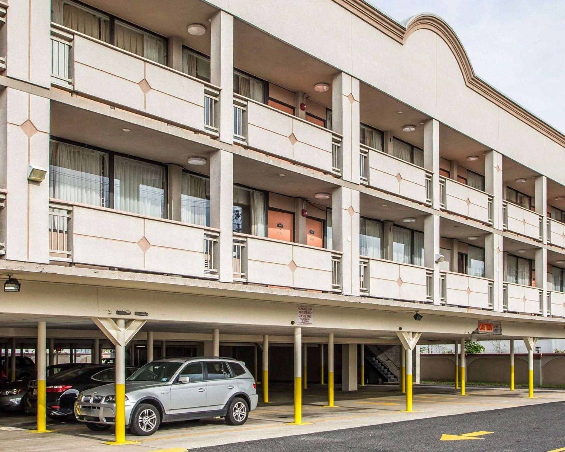 スーパー 8 バイ ウィンダム メドウランズ 写真