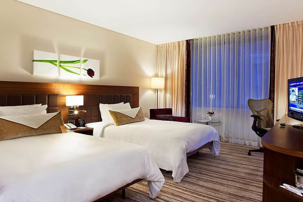 ヒルトン ガーデン イン コンヤ 写真