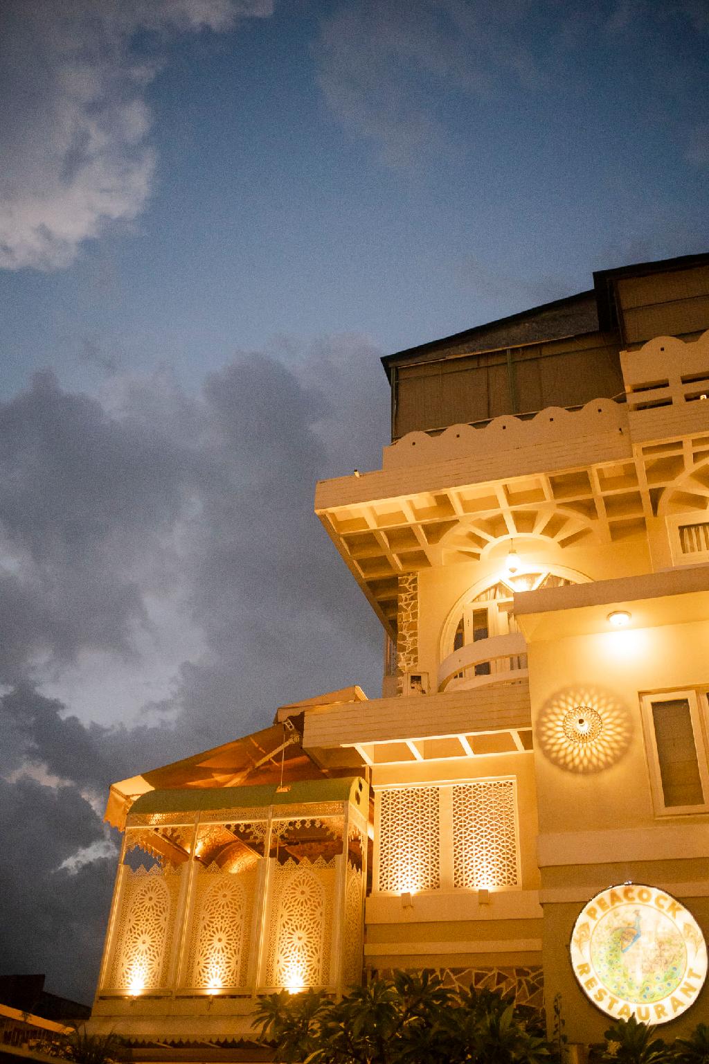 ホテル パール パレス 写真