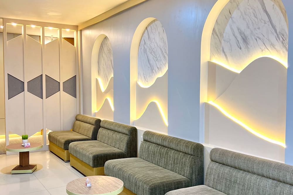 ベラグリ ホテル & レスト 写真