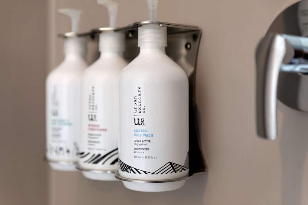 ヨーテル イスタンブール エアポート ランドサイド シティ エントランス 写真