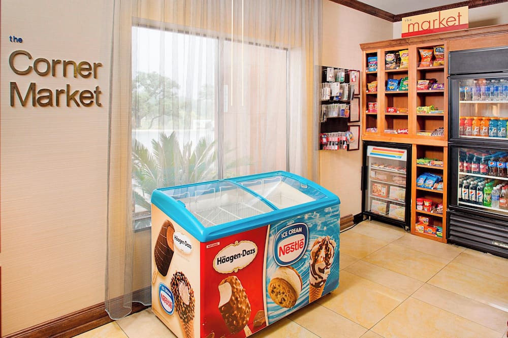 フェアフィールド イン & スイート バイ マリオット サンアントニオ シーワールド / ウエストオーバー ヒルズ 写真