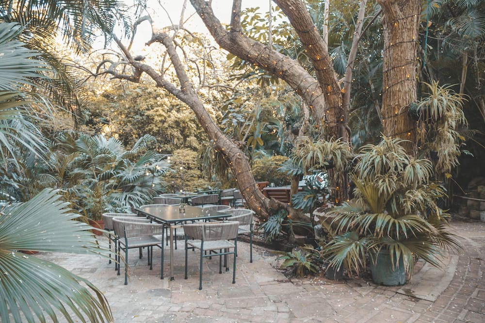 ビサイド スティル ウォーターズ ブティック ホテル 写真