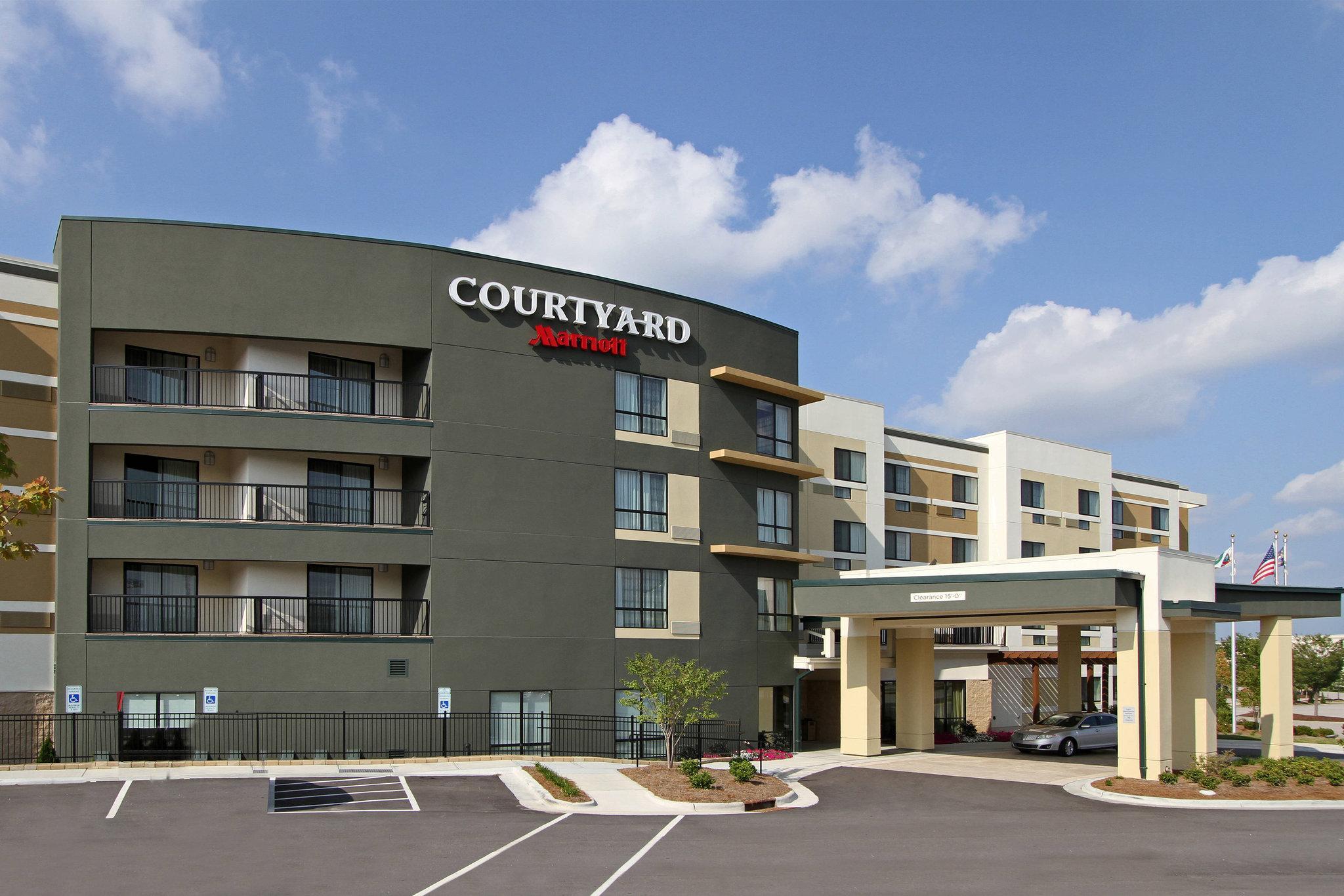Courtyard by Marriott Raleigh North/Triangle Town Center 写真