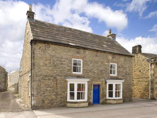 Morton House and Stable Block in Masham 写真