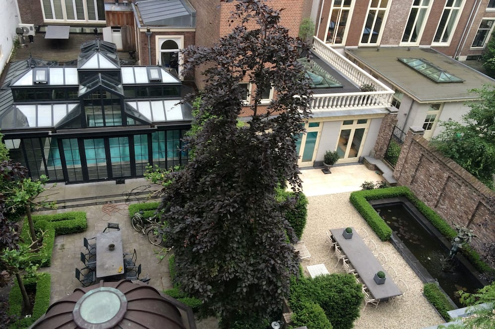 ロイヤル アムステルダム ホテル レストラン 写真