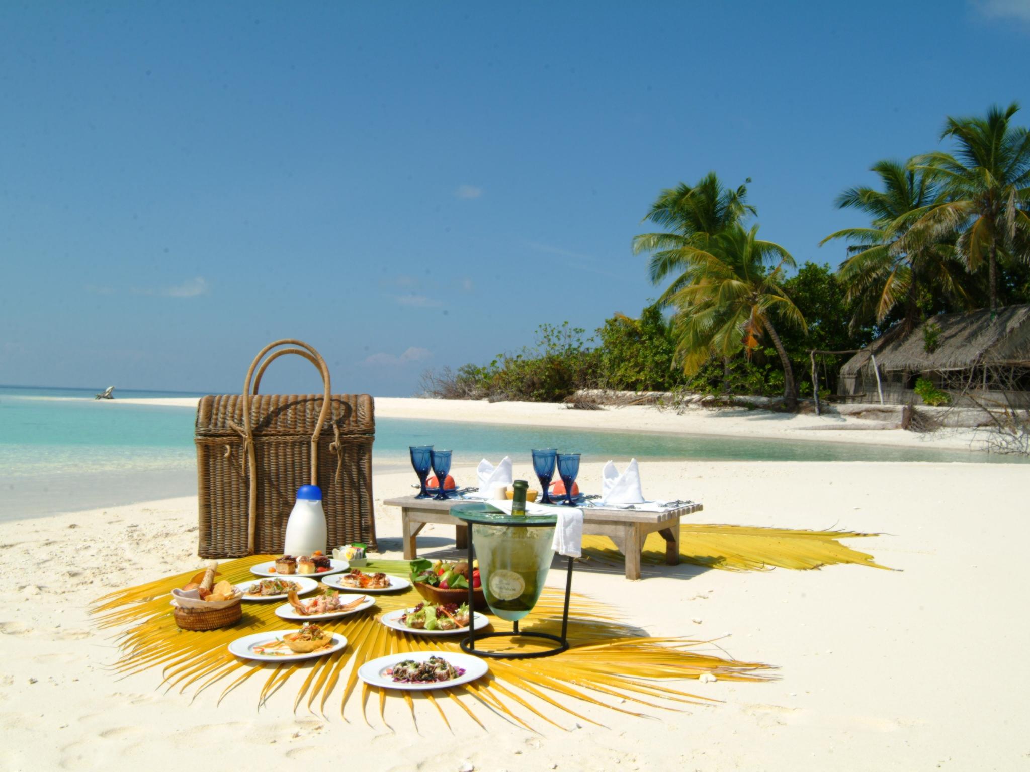 ココ パーム ドゥニ コルフ 写真