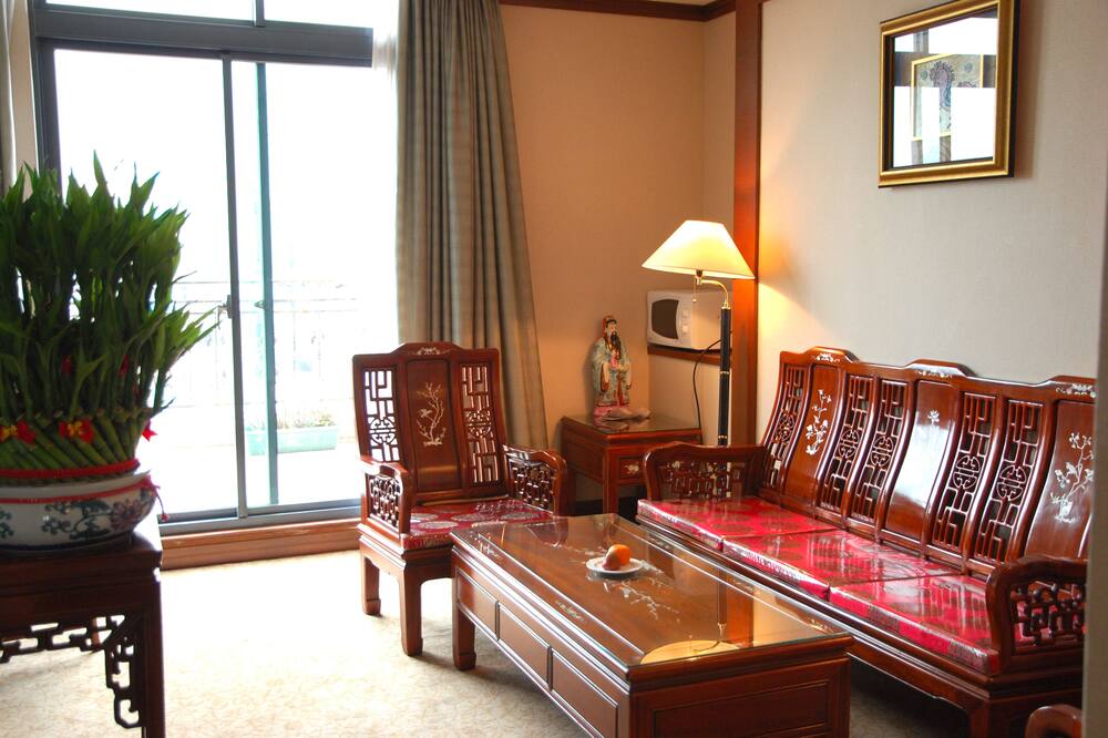 リッチ ガーデン ホテル 写真