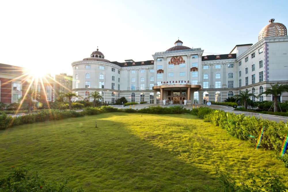 ザ ロイヤル ピナクル ホテル 写真